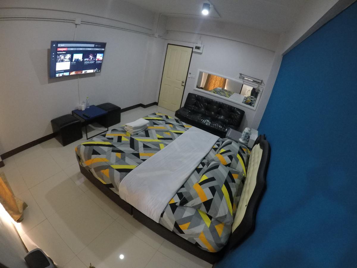 Bun Som Apartment Ban Don Lang Luaran gambar