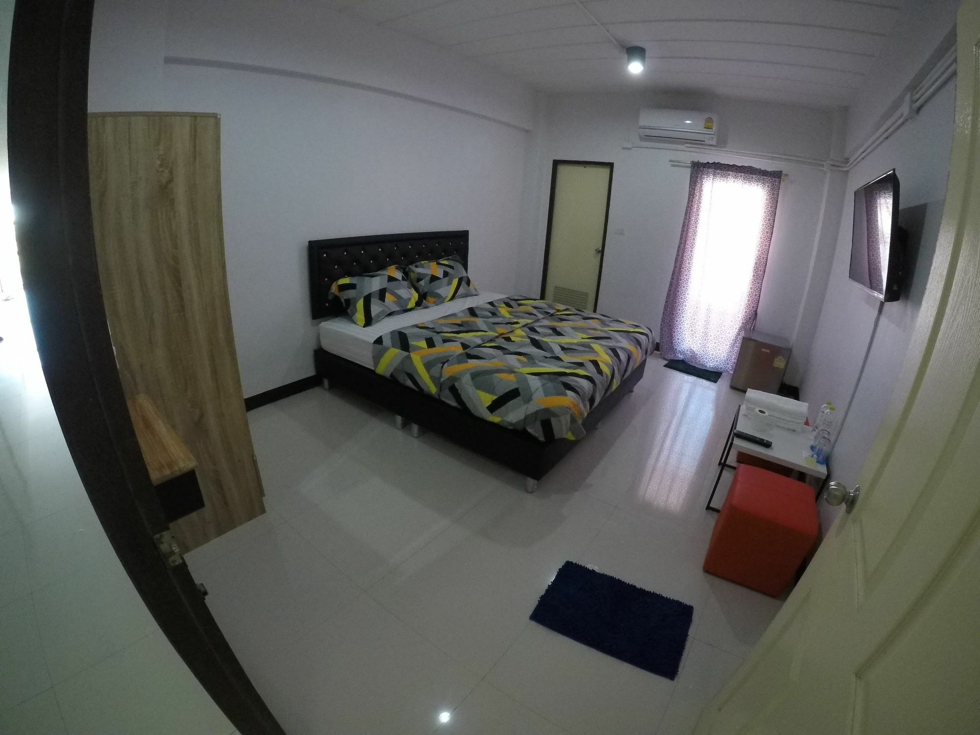 Bun Som Apartment Ban Don Lang Luaran gambar